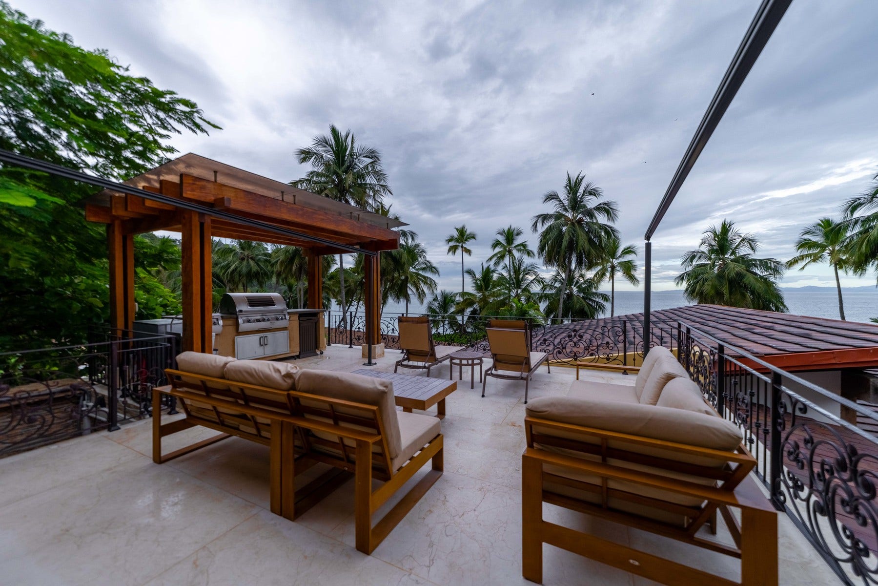 Playa Escondida Luxury Beach Home — photo 16 of 18