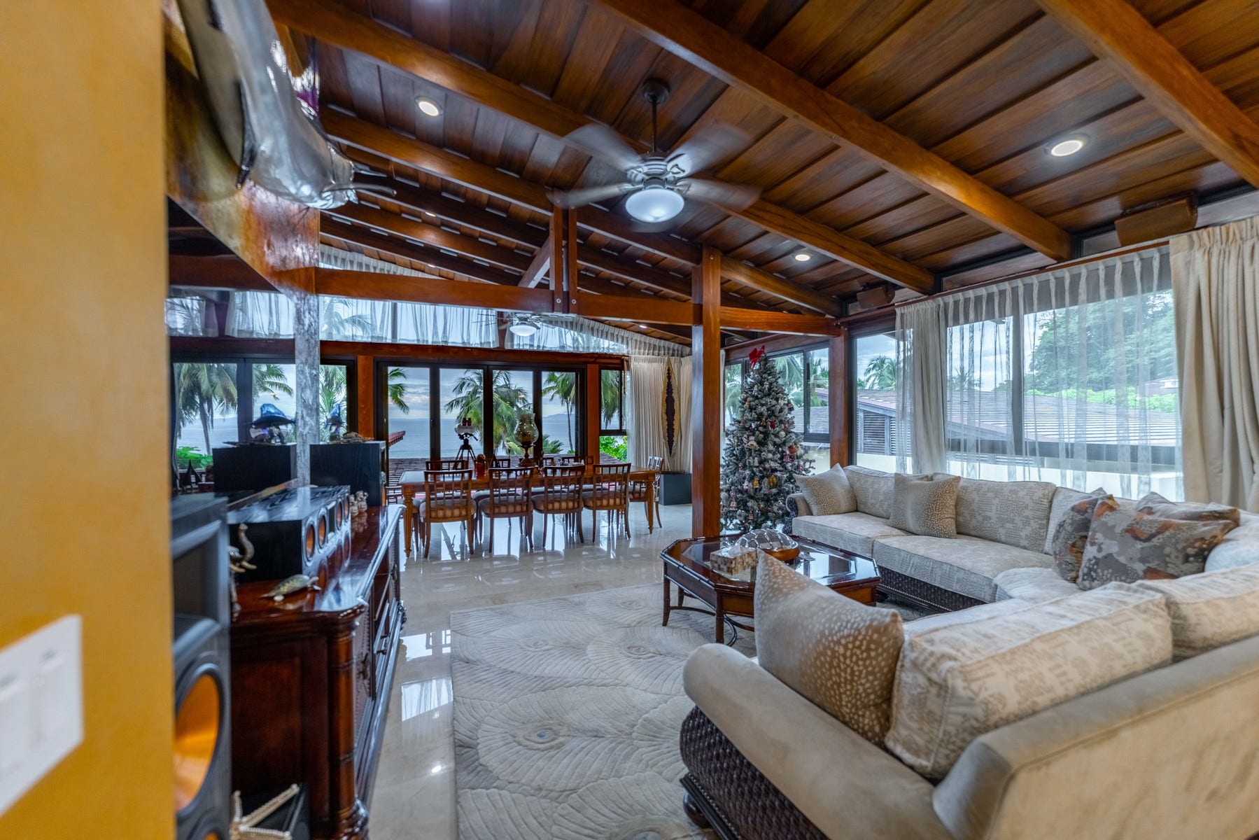 Playa Escondida Luxury Beach Home — photo 3 of 18