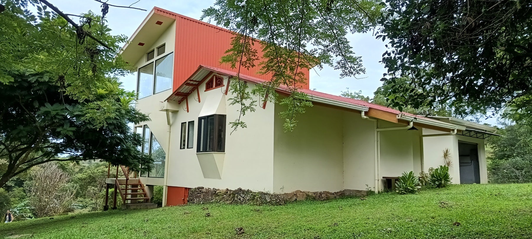 Two Bedroom Home In Gated Community, Nuevo Arenal, Lake Arenal, Alajuela, Costa Rica 50807 — photo 3 of 5