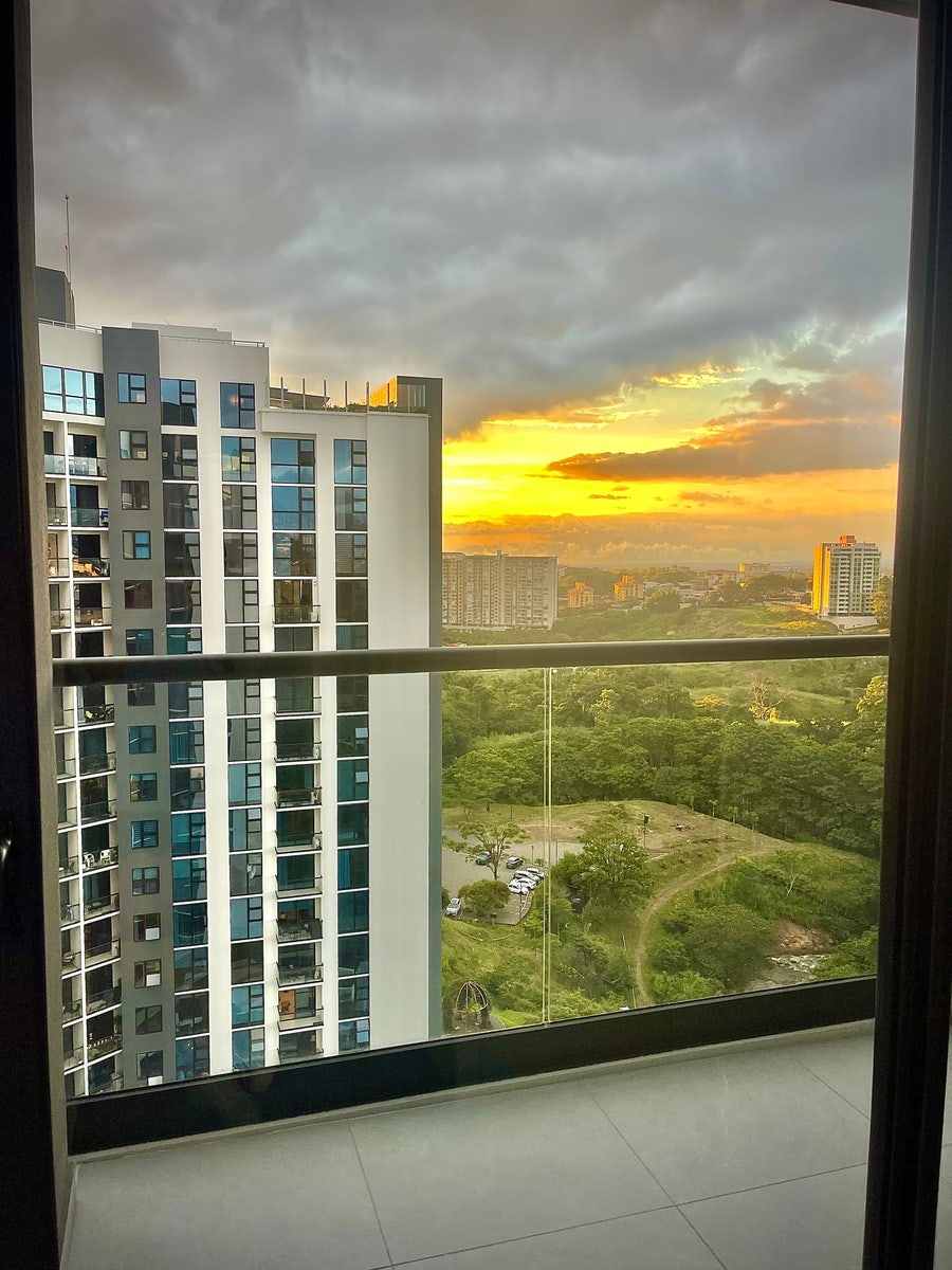 Luxury Apartment at Núcleo Sabana, #19 — photo 2 of 17