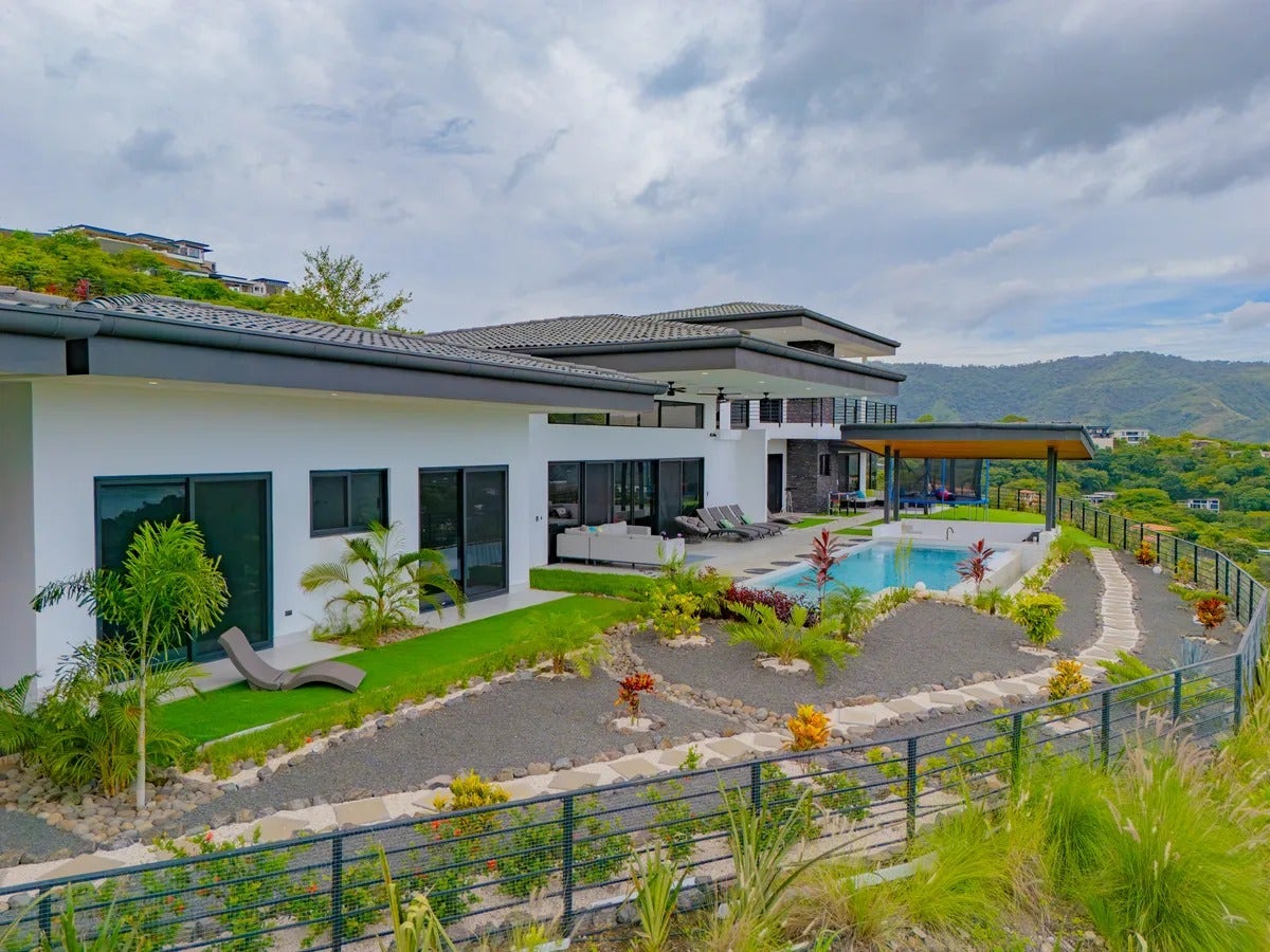 Panoramic Ocean View Villa — photo 6 of 19