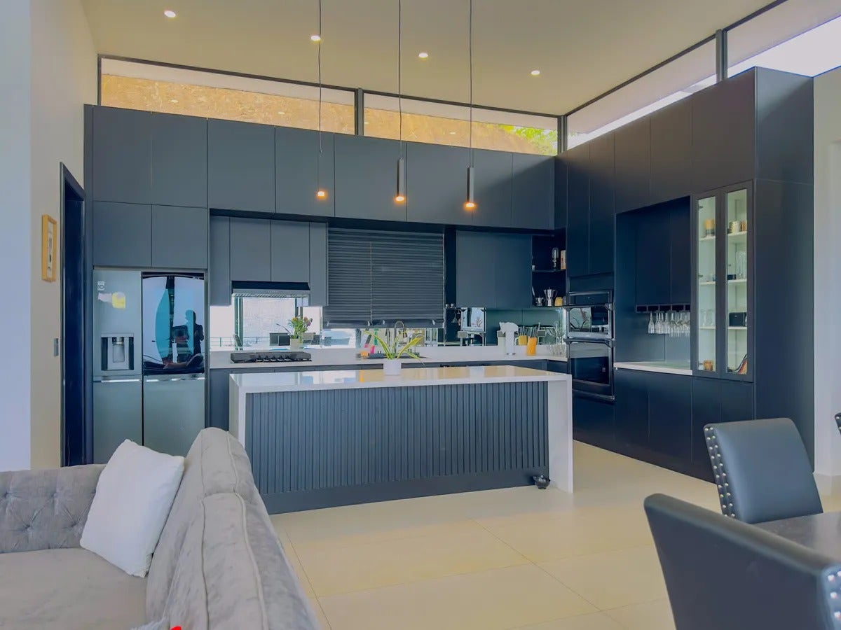 Panoramic Ocean View Villa — photo 12 of 19