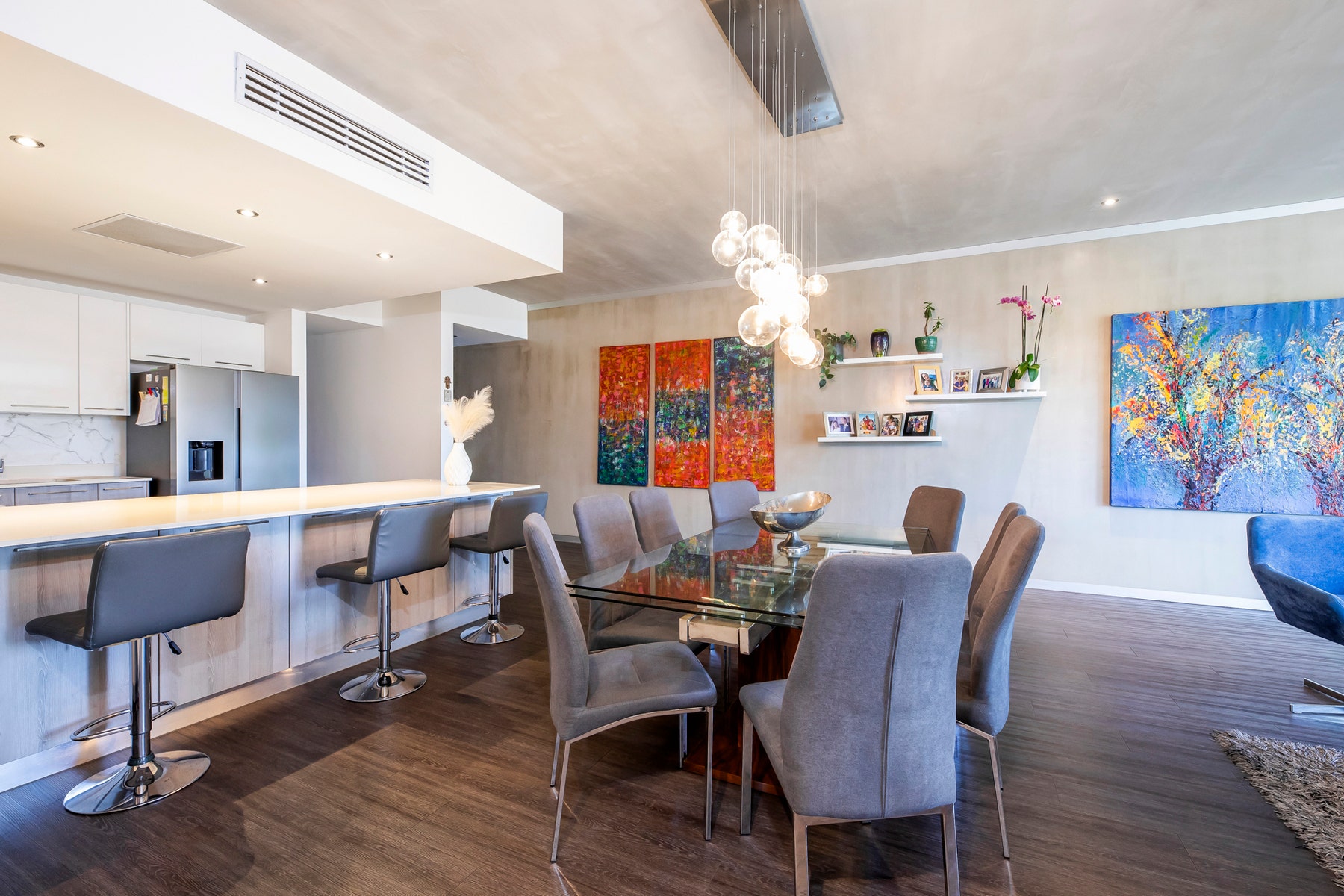 Arborea artsy corner residence. — photo 6 of 19