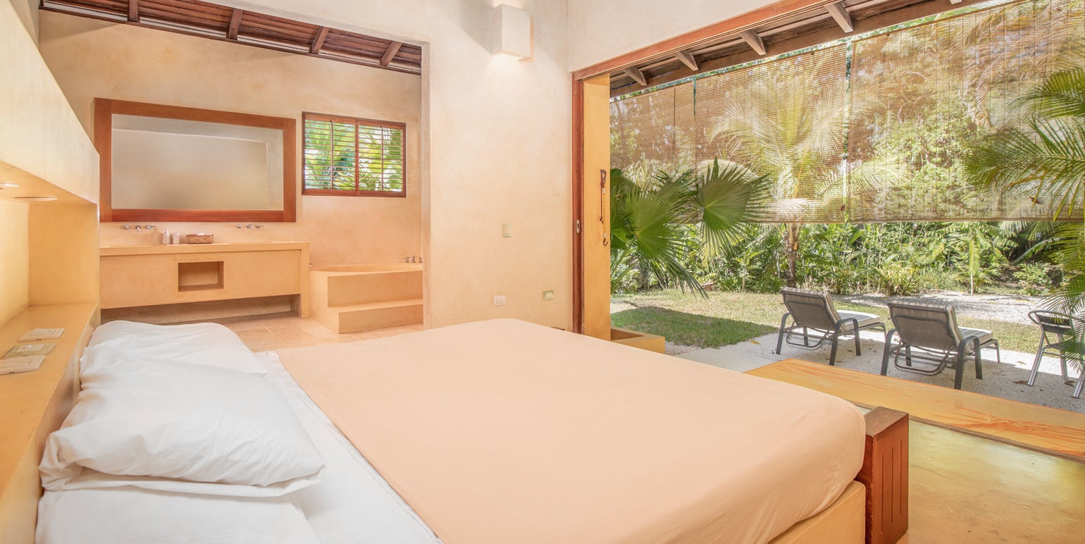 Prime Mal Pais Beachfront Estate — photo 19 of 19