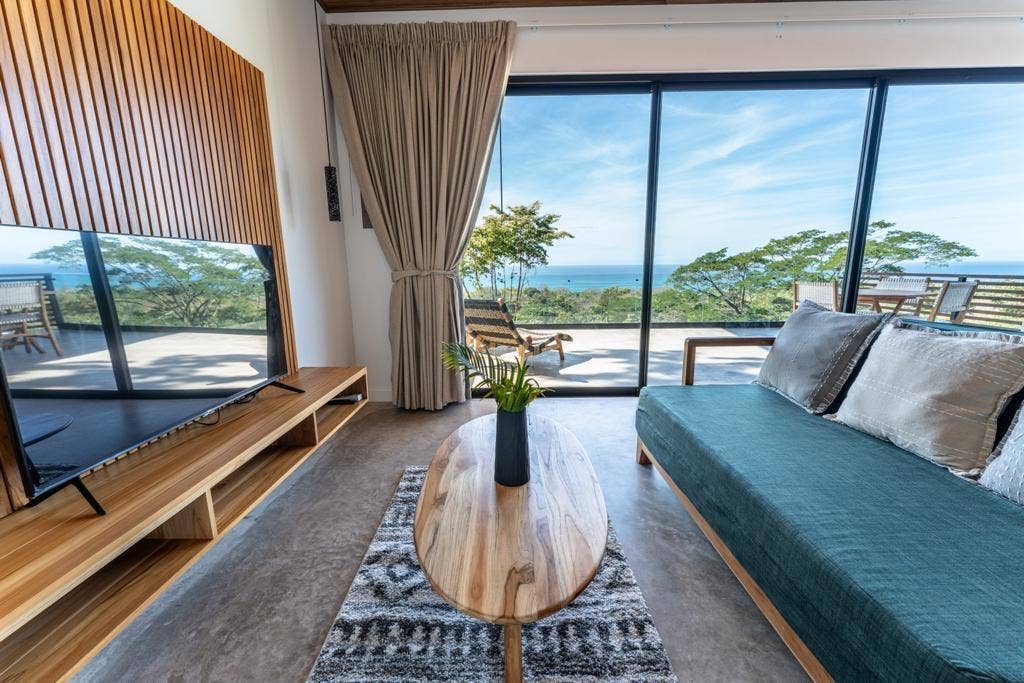 Ocean View and Walkable Income Property — photo 8 of 19
