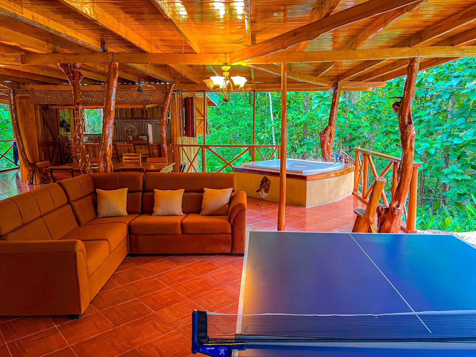 Stunning Five-Bedroom Home in Santa Fe — photo 5 of 19