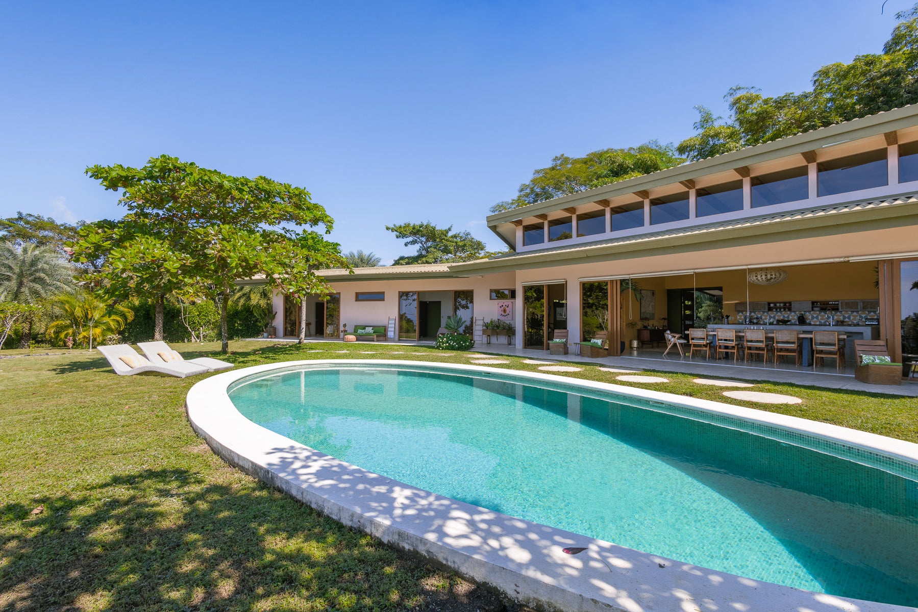 Beautiful Ocean View Home in Gated Community — foto 4 de 19