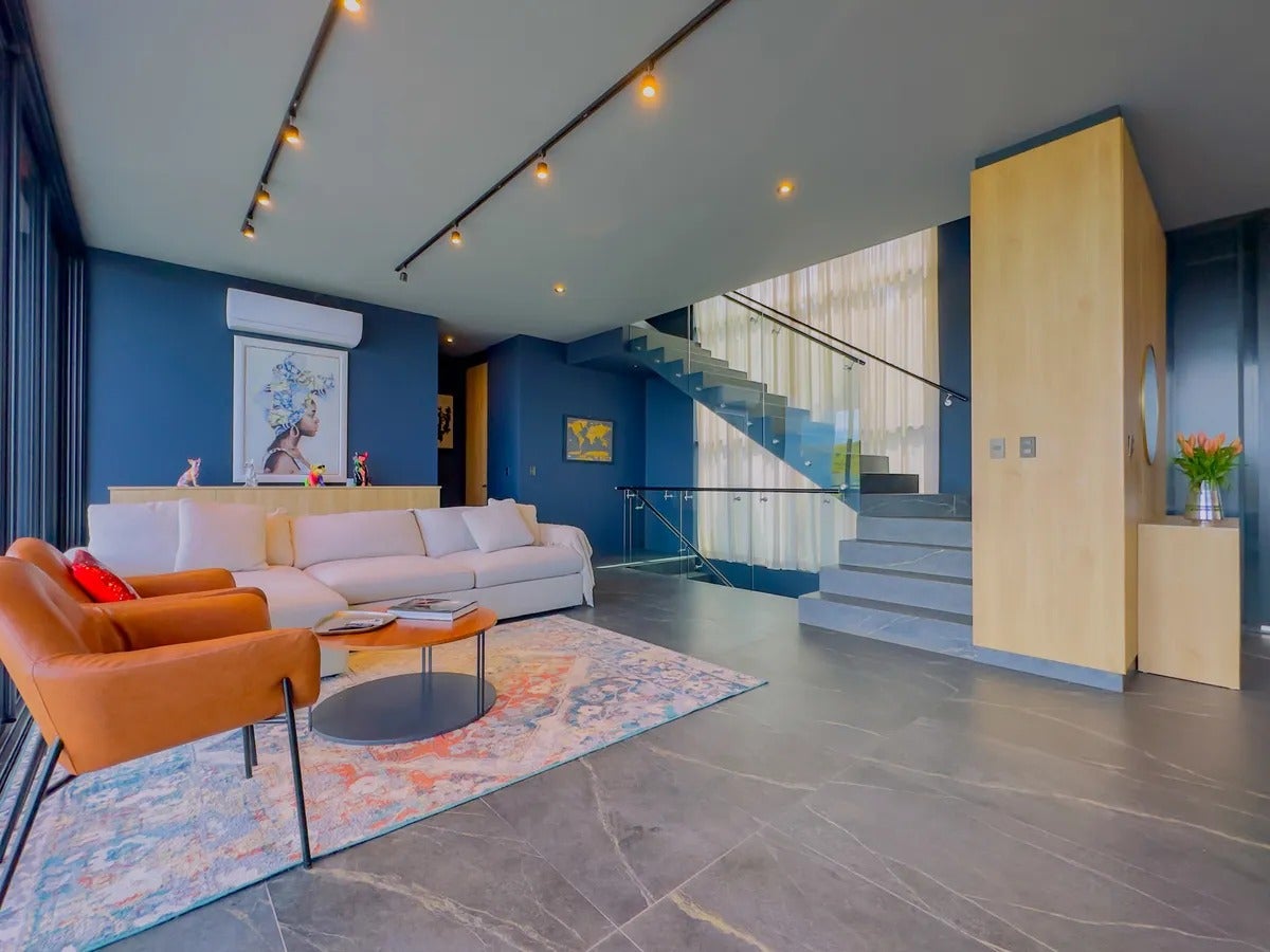Elevated Ocean View Home — photo 6 of 19