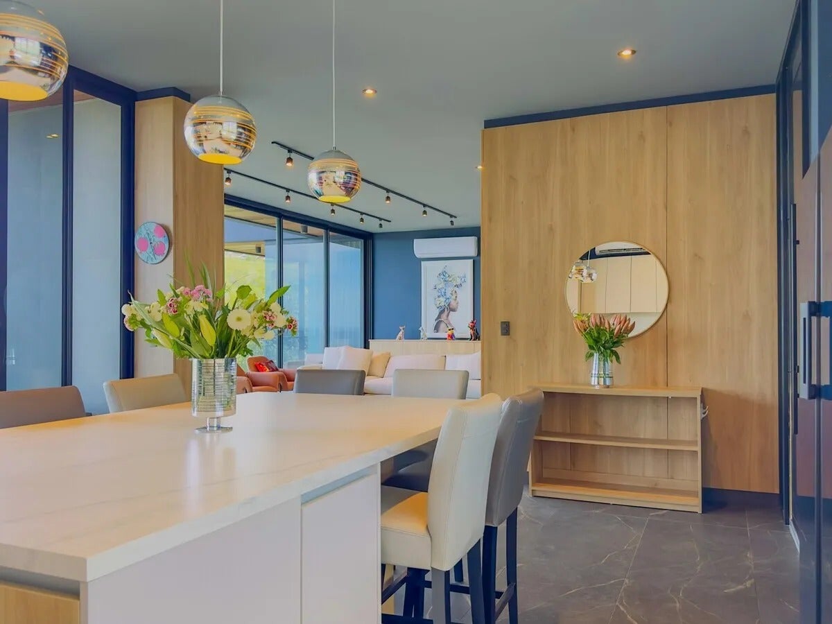 Elevated Ocean View Home — photo 8 of 19
