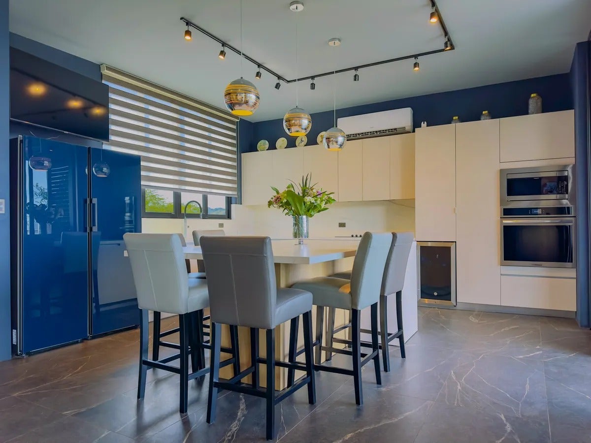 Elevated Ocean View Home — photo 9 of 19