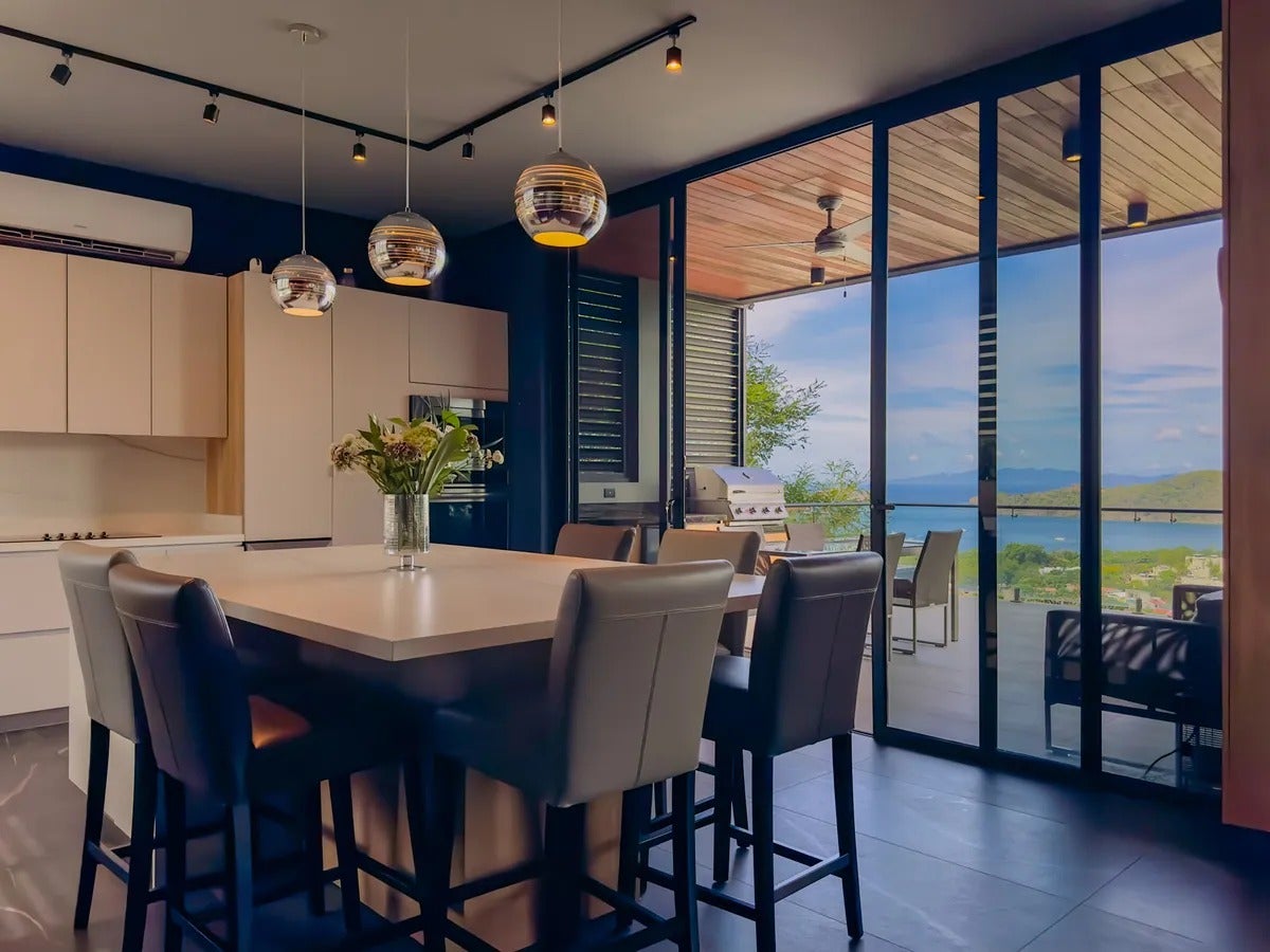 Elevated Ocean View Home — photo 11 of 19