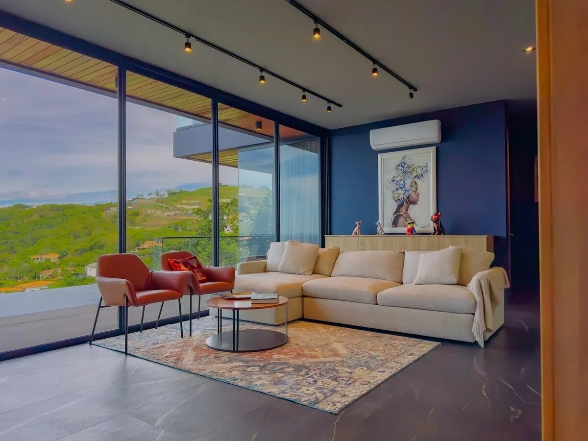 Elevated Ocean View Home — photo 18 of 19