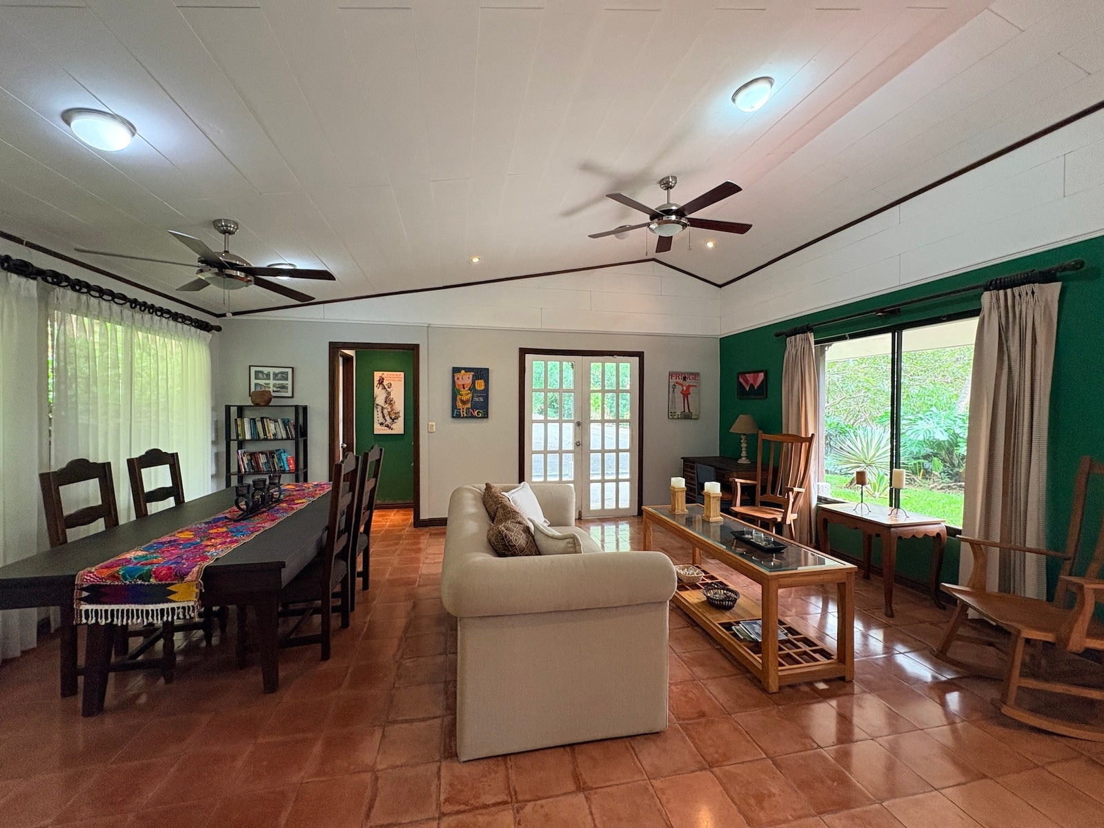 Private Estate Surrounded By Nature — photo 14 of 19