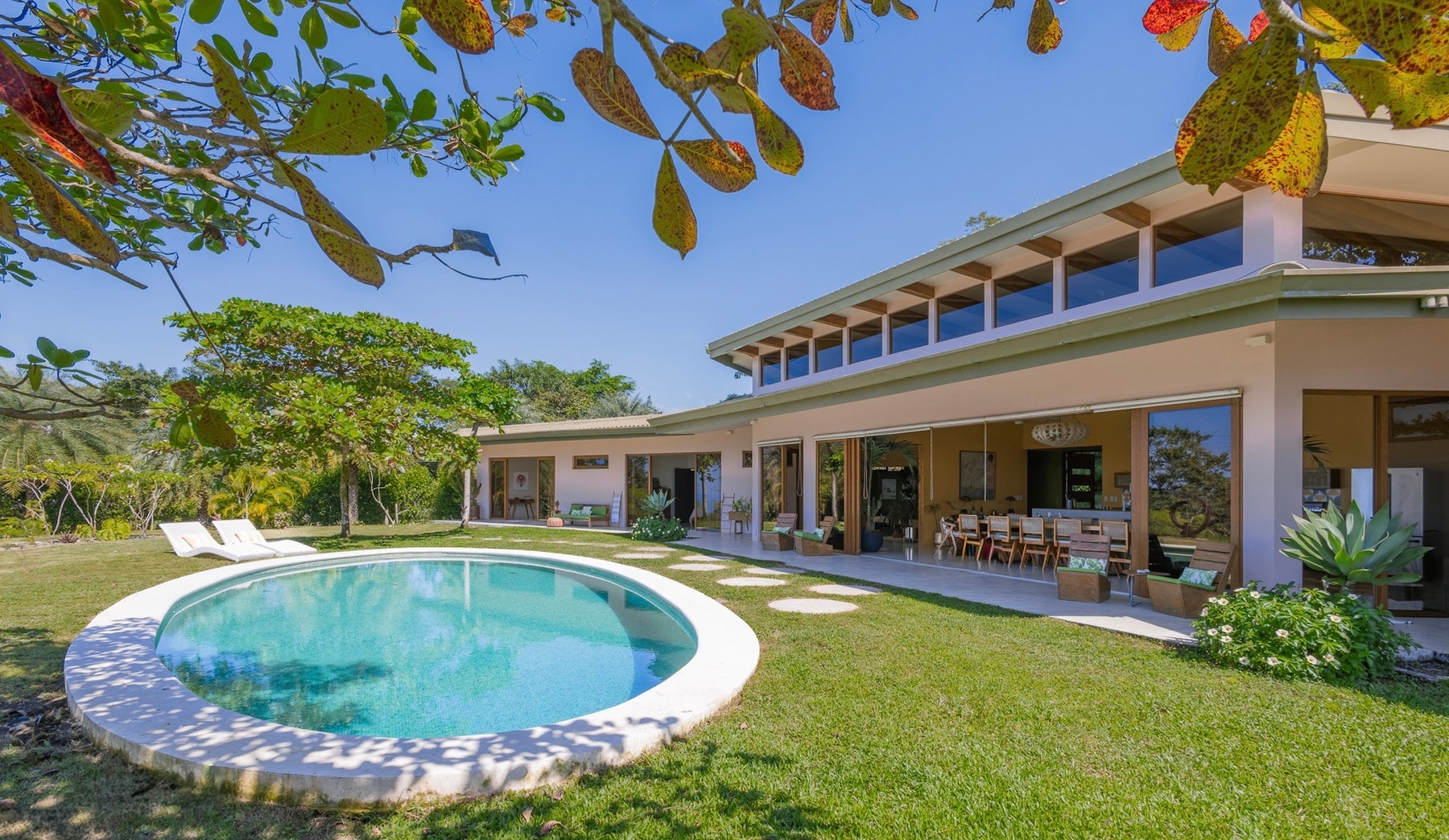 Beautiful Ocean View Home in Gated Community — foto 11 de 19