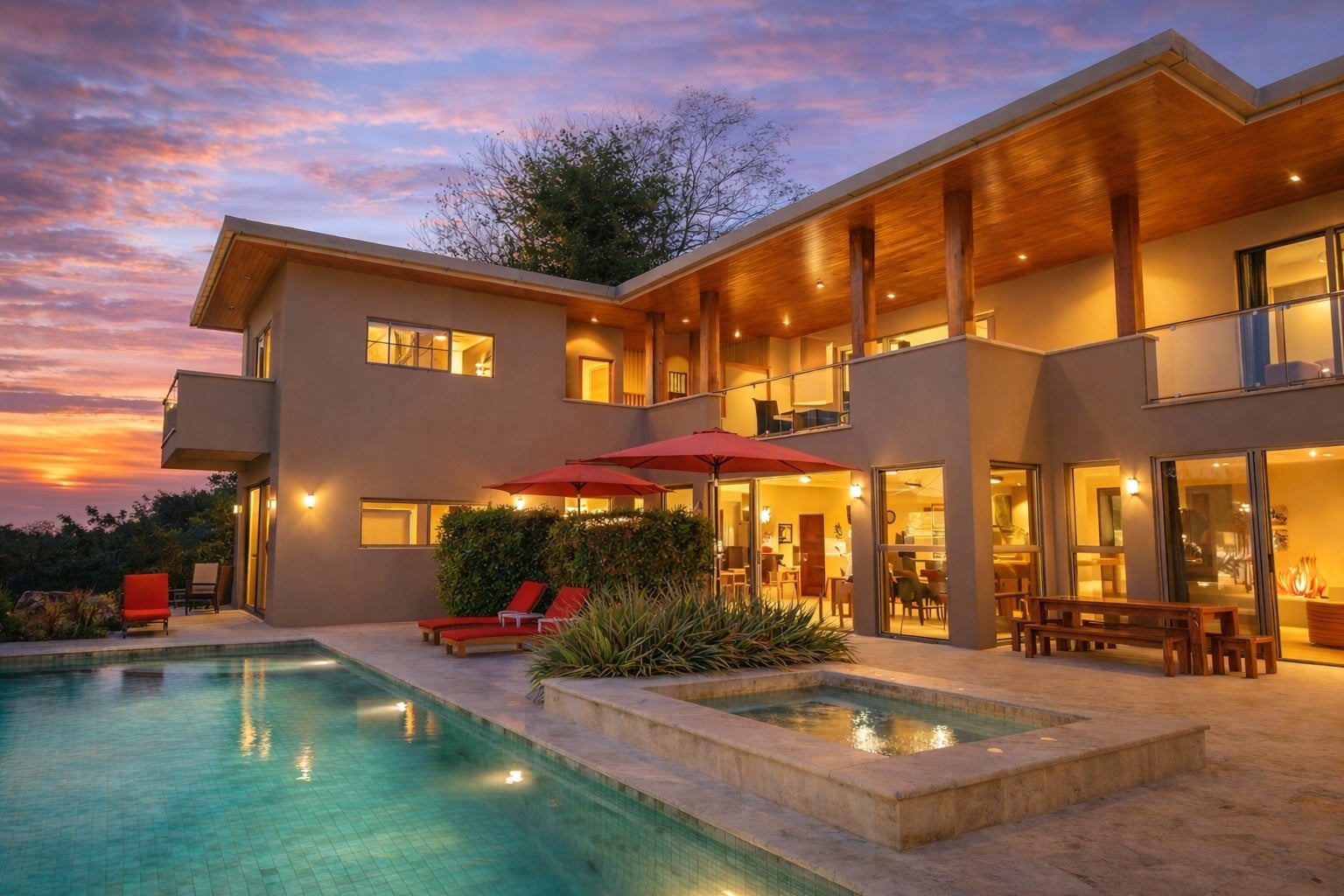Luxury Home in Mal Pais with 180 Degree Views — photo 2 of 19