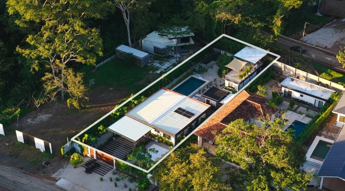 Dual Studio Casita Estate — photo 2 of 19