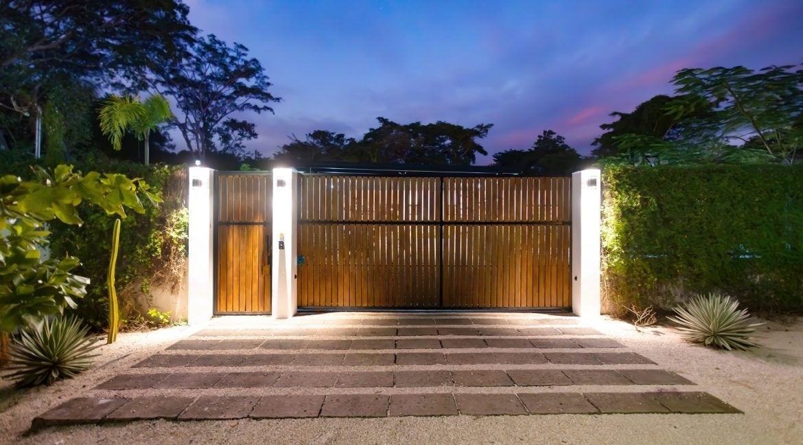 Dual Studio Casita Estate — photo 3 of 19