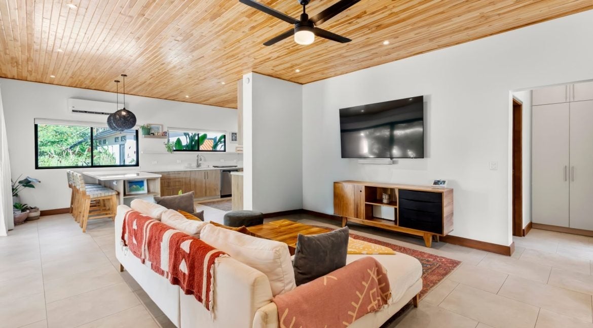 Dual Studio Casita Estate — photo 6 of 19