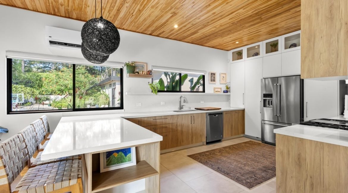 Dual Studio Casita Estate — photo 8 of 19