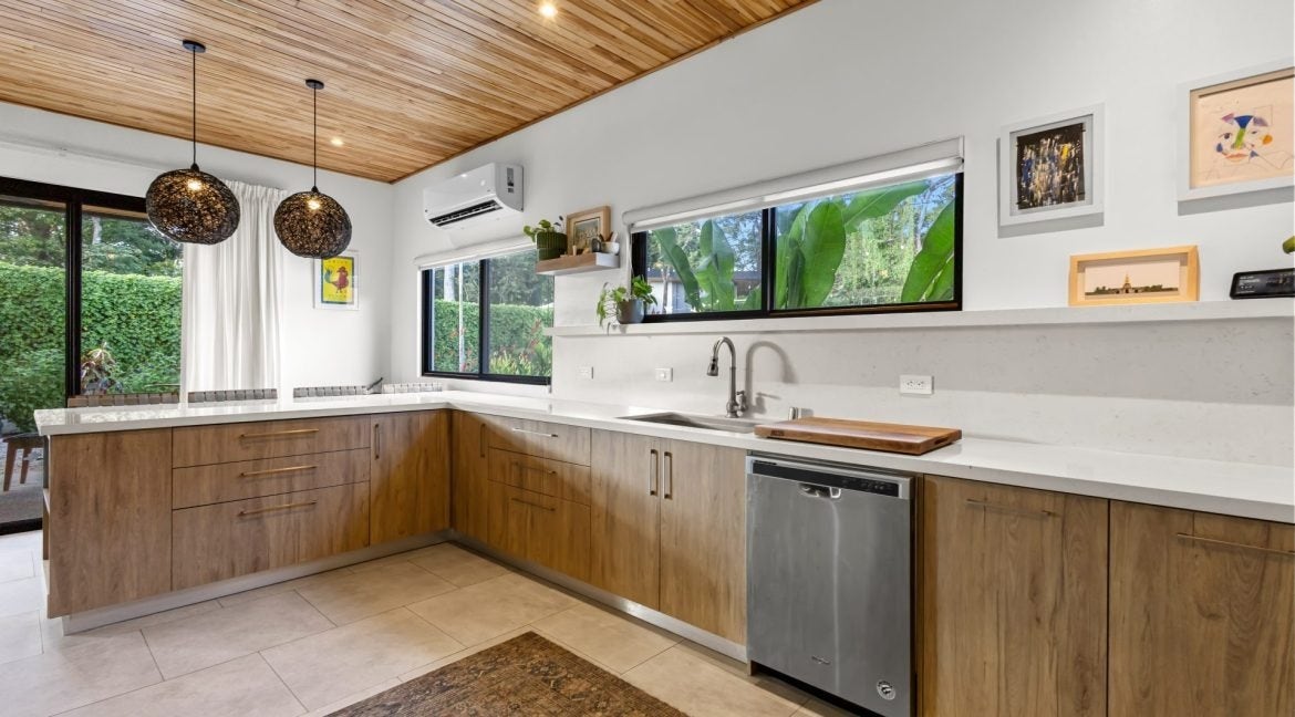 Dual Studio Casita Estate — photo 11 of 19