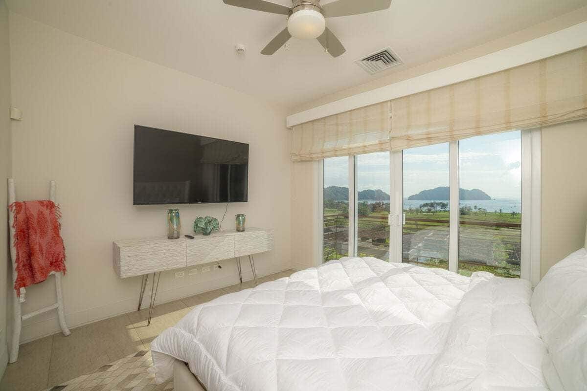 Miramar Los Sueños residence — photo 10 of 19
