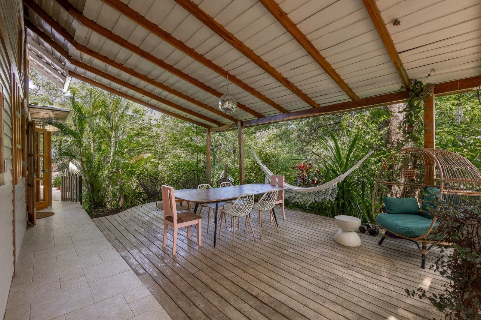 Family Home Surrounded by Nature — foto 5 de 19