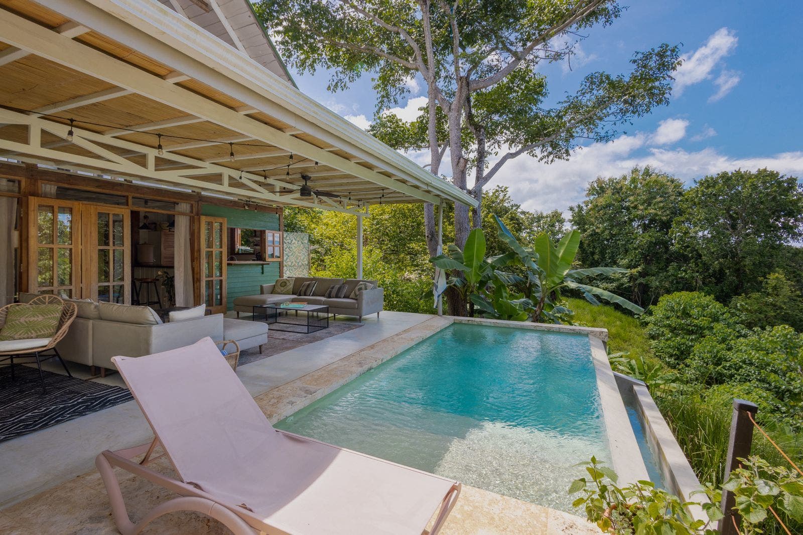 Family Home Surrounded by Nature, Manzanillo, Santa Teresa, Cobano, Puntarenas, Puntarenas, Costa Rica 60111