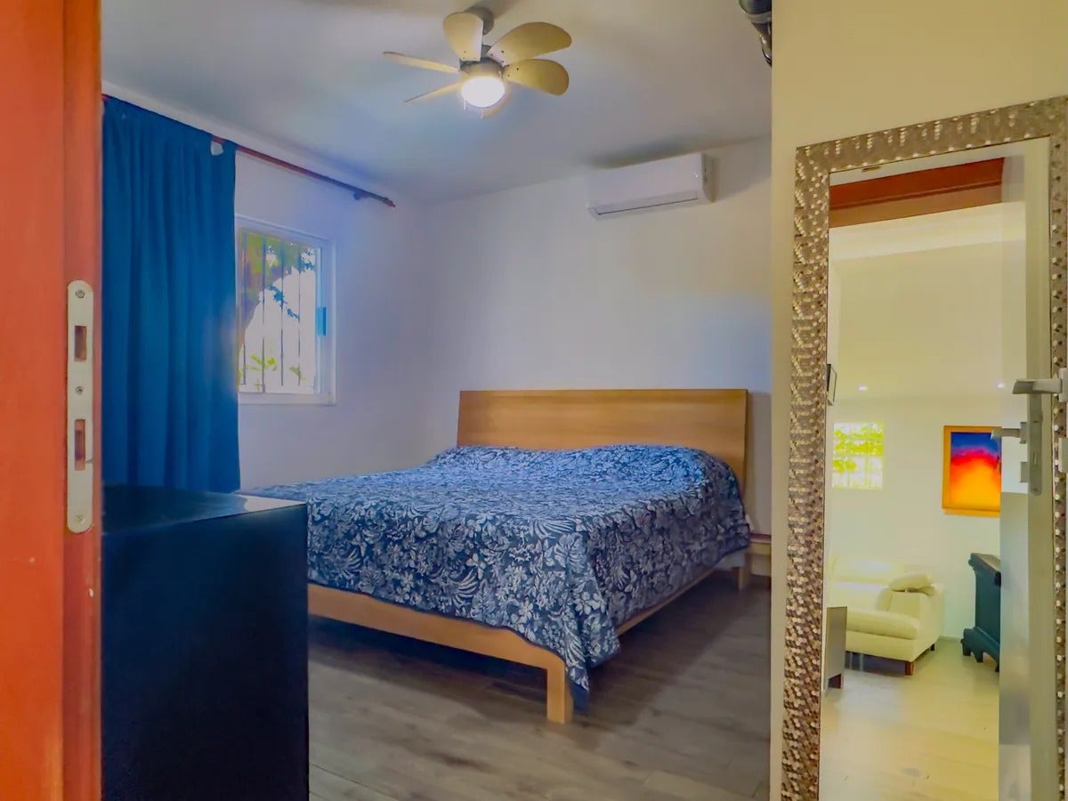 Three Bedroom Las Palmas Condo — photo 15 of 19