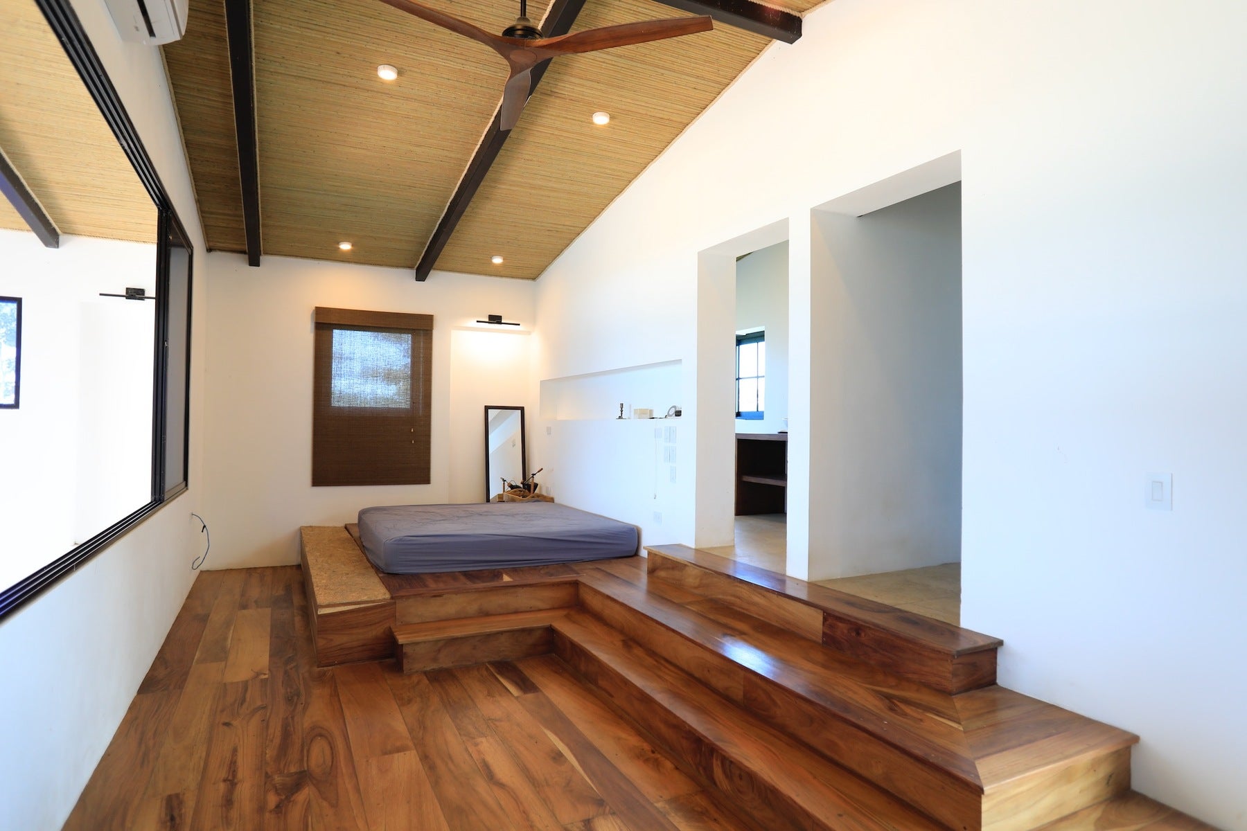 New 5 Bedroom home in The Ark — foto 16 de 19