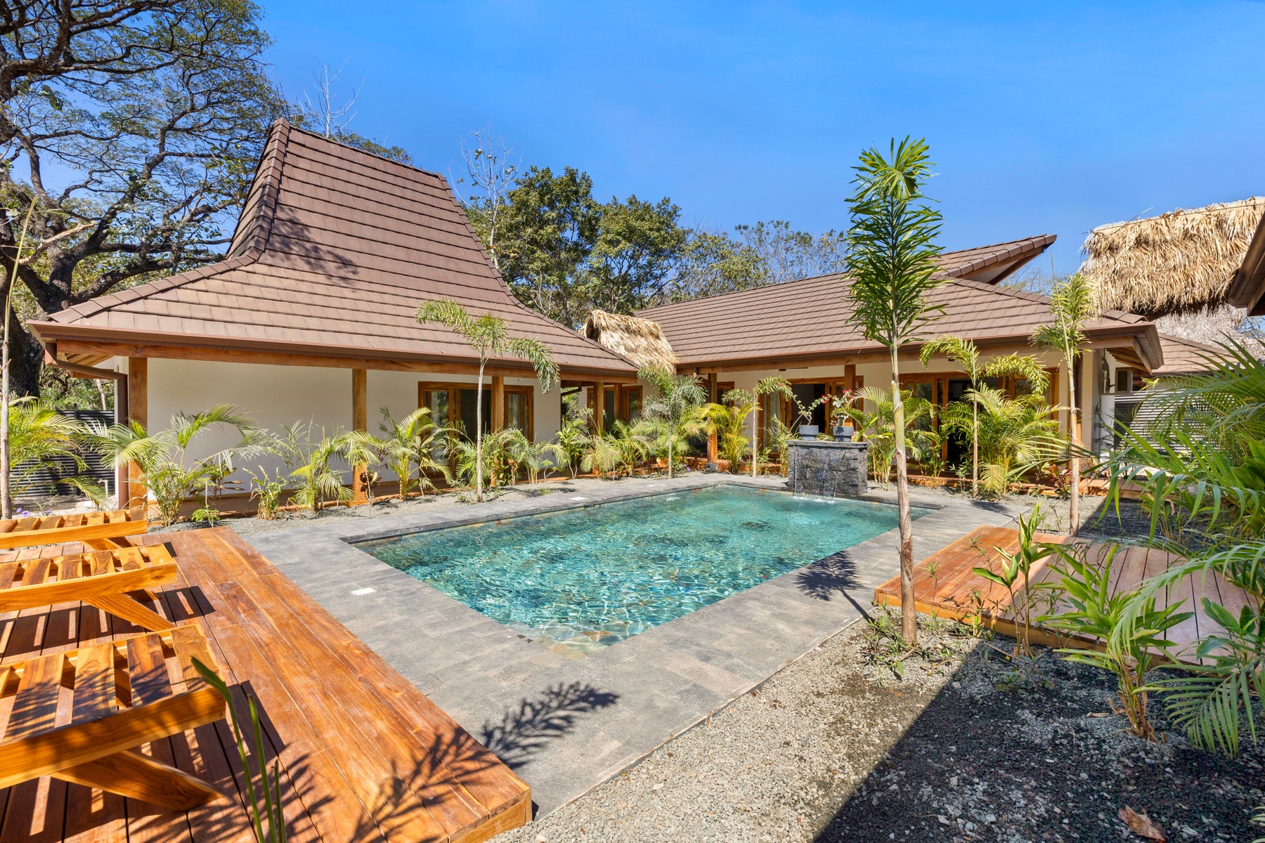 Tropical Investment Home — photo 4 of 19