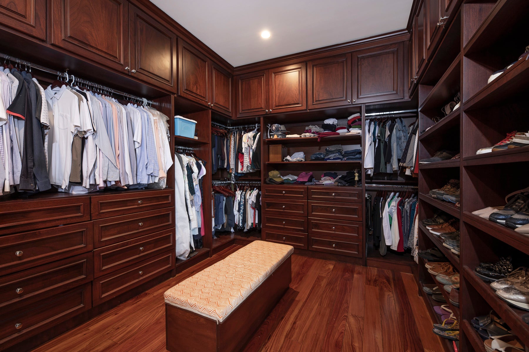 Cerro Real family residence. — photo 14 of 19