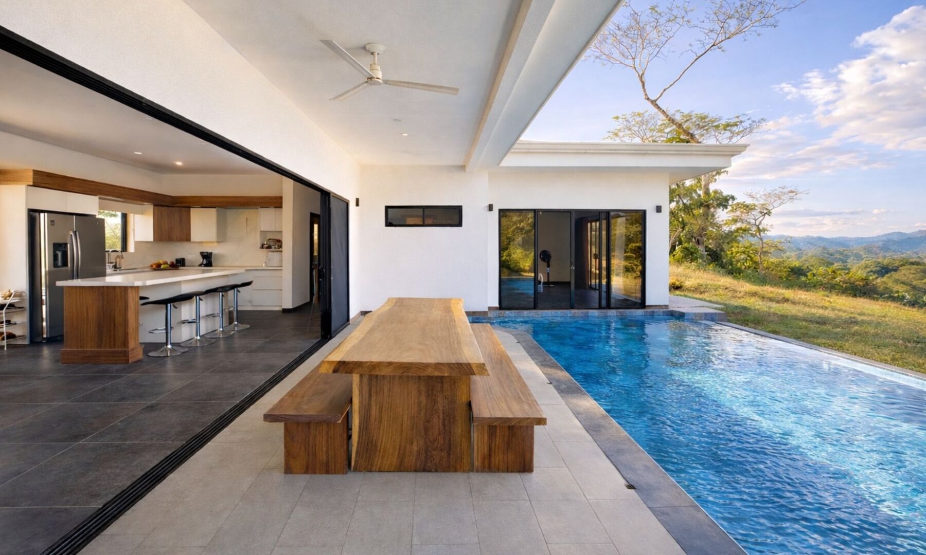 Ocean and Mountain View House Santa Teresa — photo 3 of 18