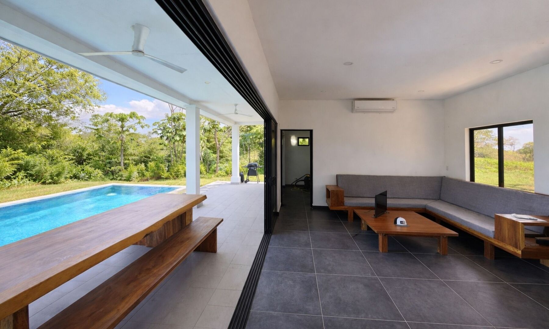 Ocean and Mountain View House Santa Teresa — photo 12 of 18