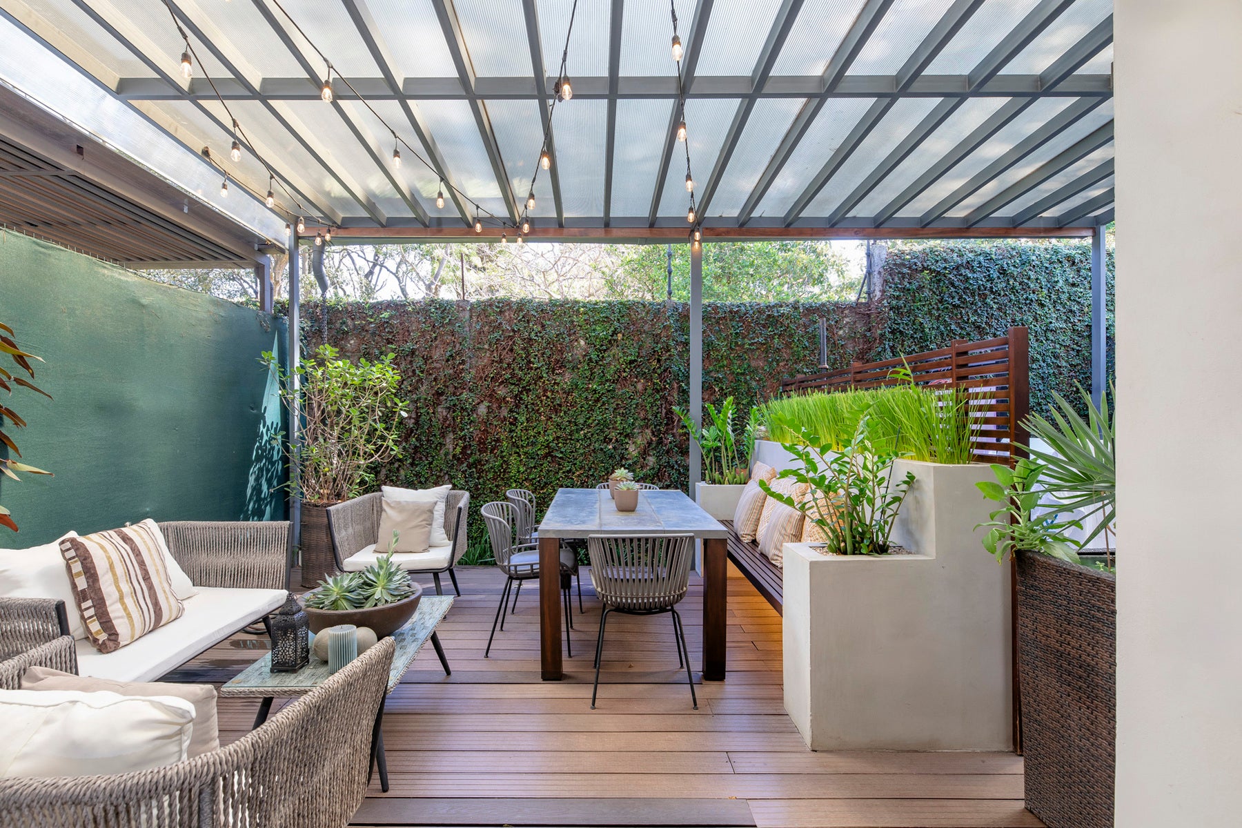 Asurcano modern family residence. — photo 13 of 19