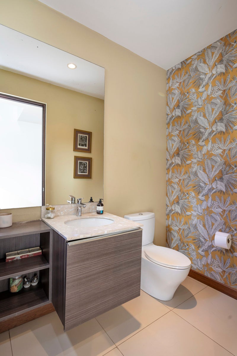 Asurcano modern family residence. — photo 12 of 19