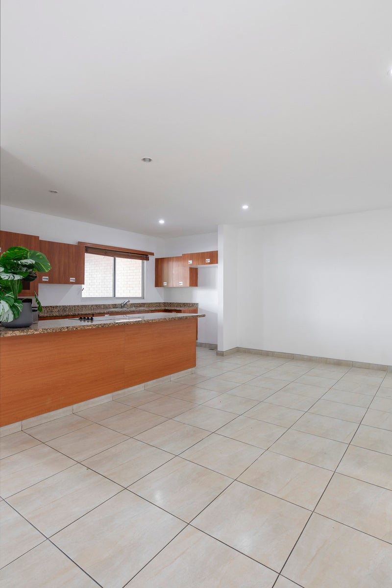 Condominio Casa Sol Santa Ana — photo 7 of 19