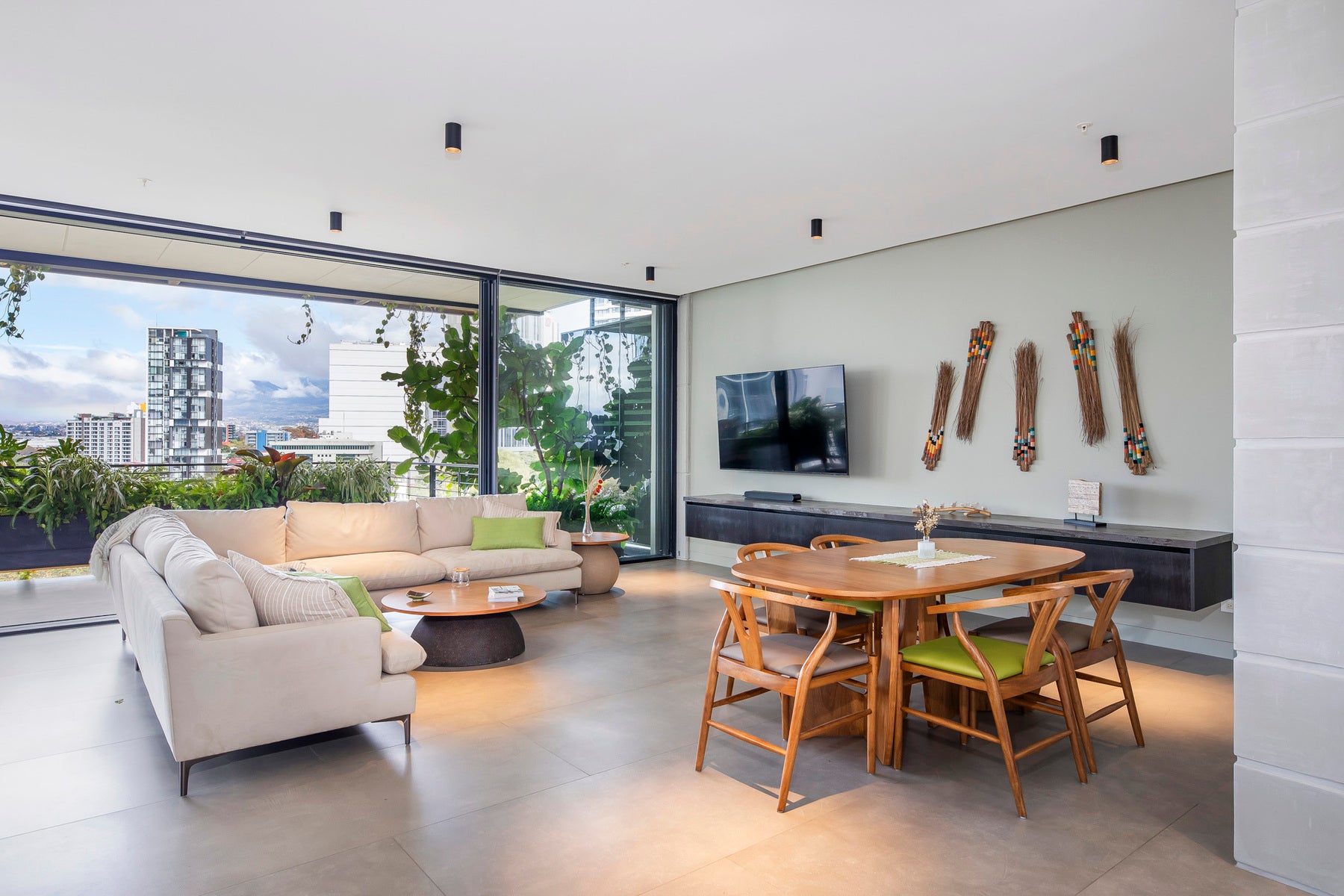 Versatile Space And Boutique Privacy — photo 2 of 19