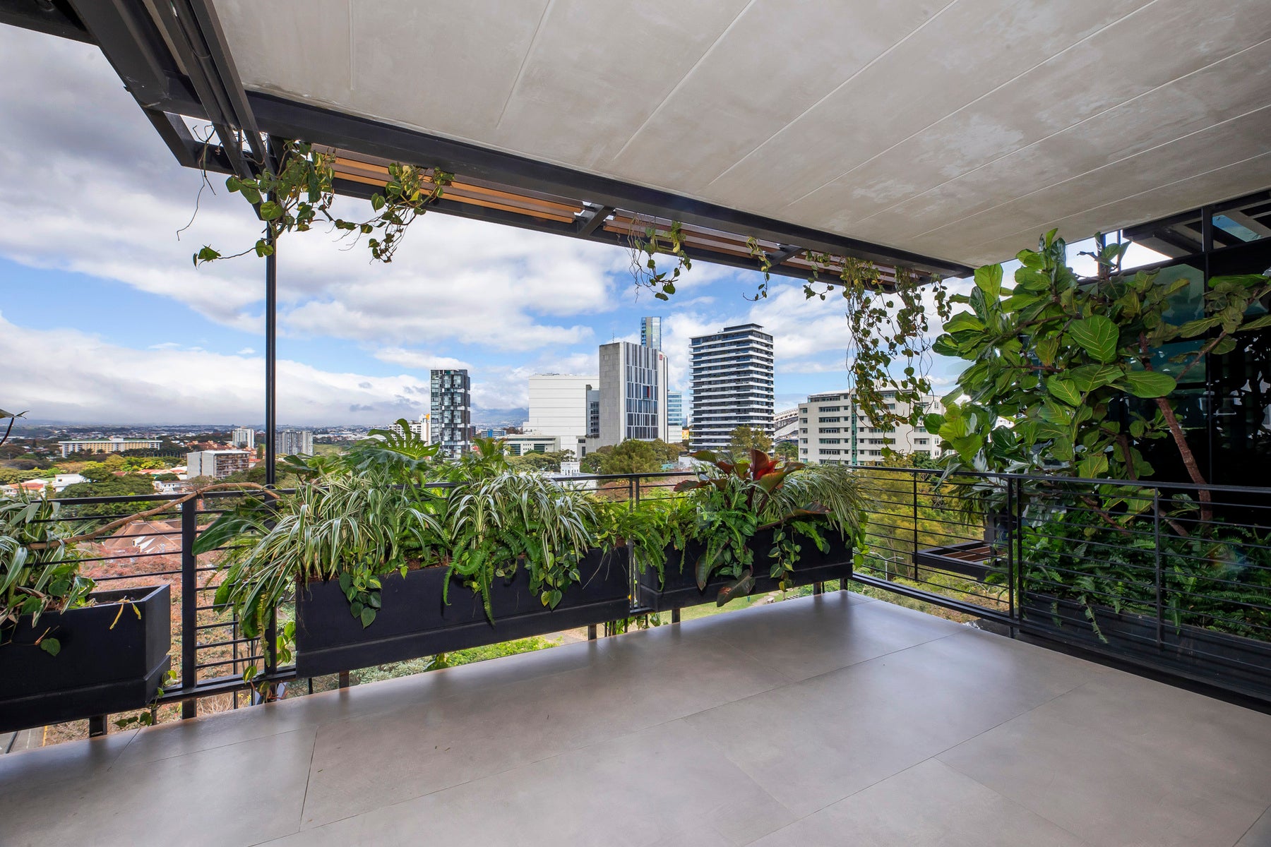 Versatile Space And Boutique Privacy — photo 5 of 19