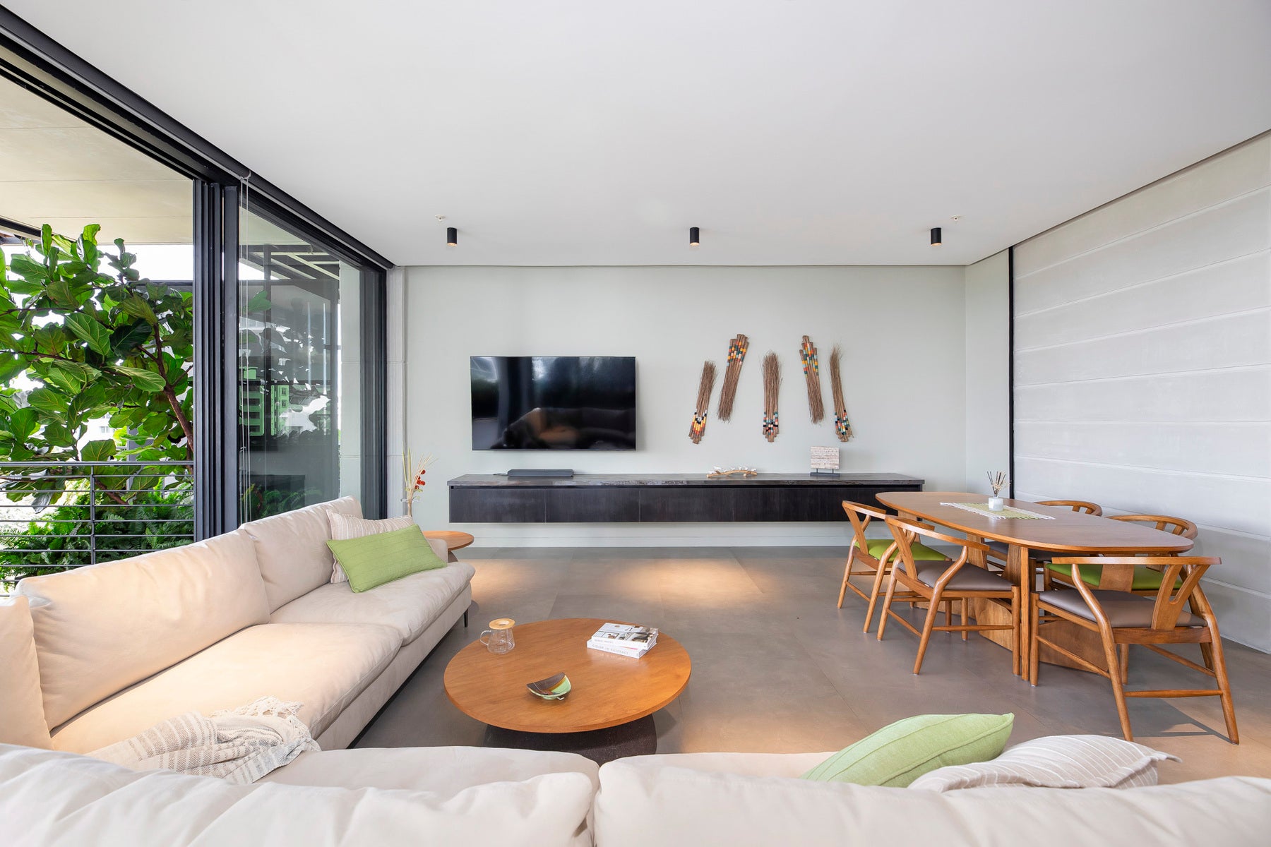 Versatile Space And Boutique Privacy — photo 4 of 19
