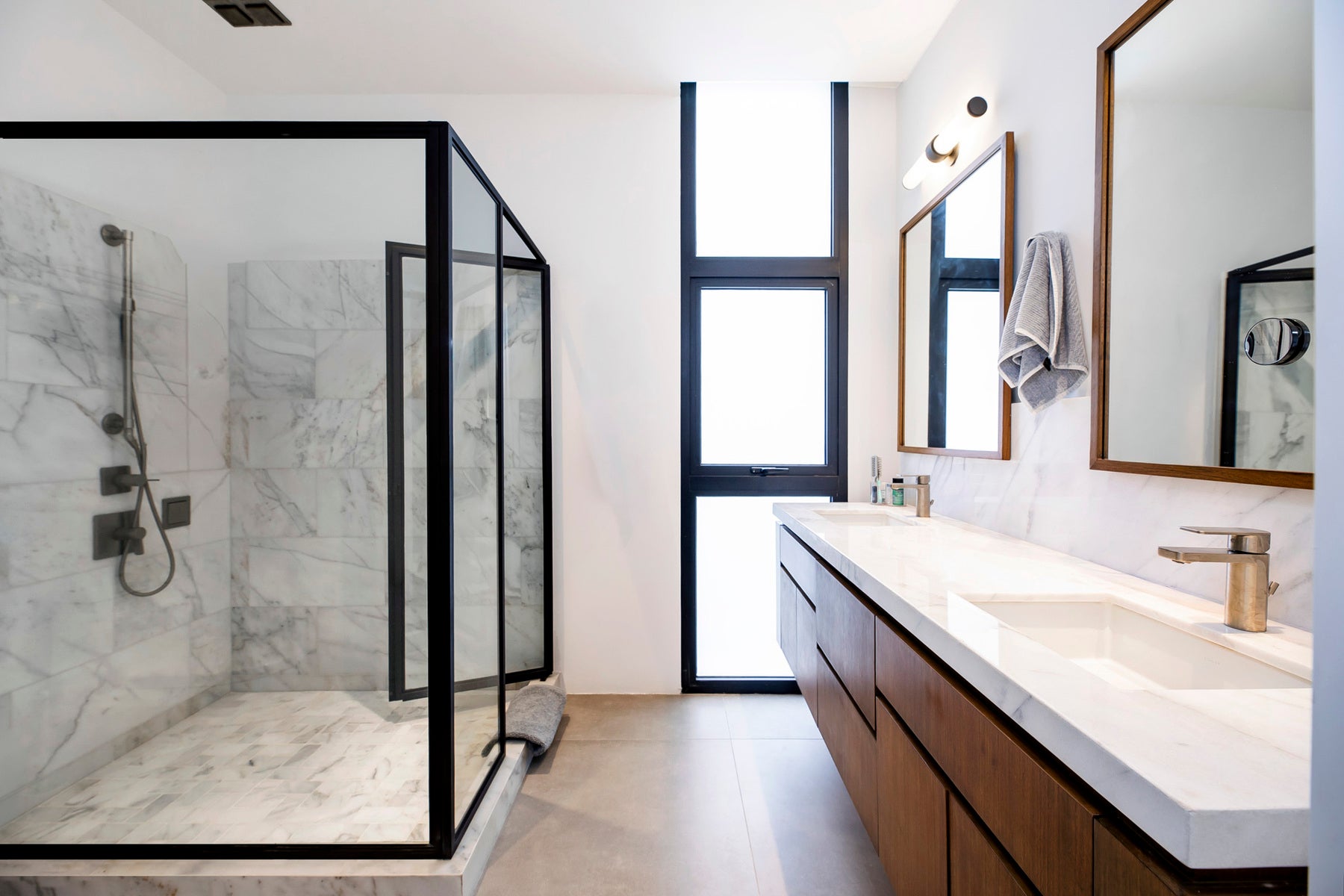 Versatile Space And Boutique Privacy — photo 15 of 19