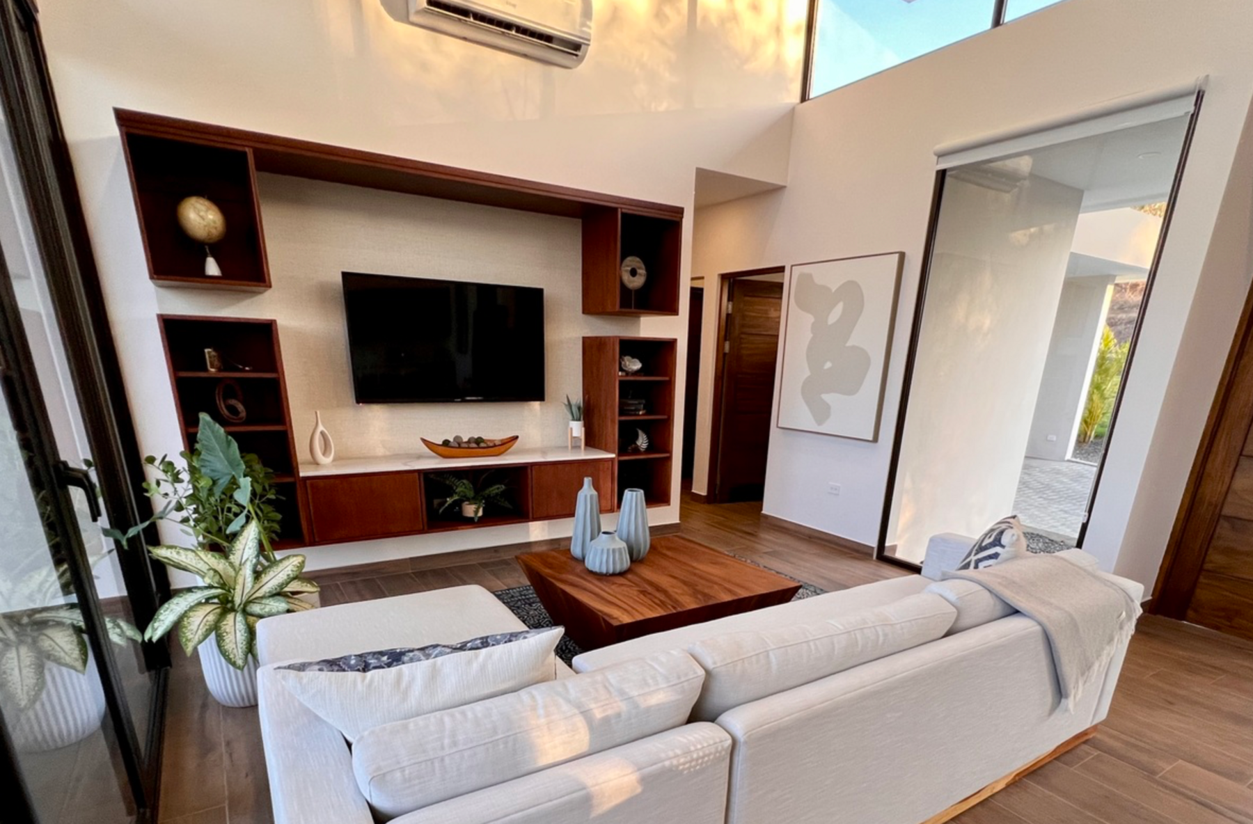 Altos de Cacique  Beautiful modern house with pool and wonderful views — photo 6 of 14