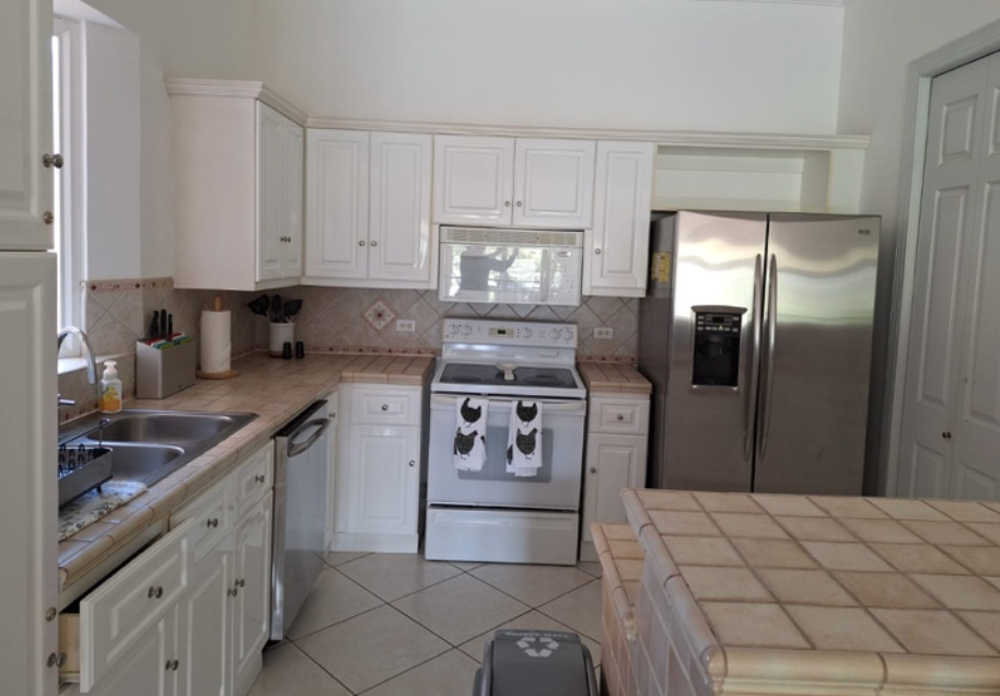 Turnkey Condo in Golf Community — photo 16 of 19