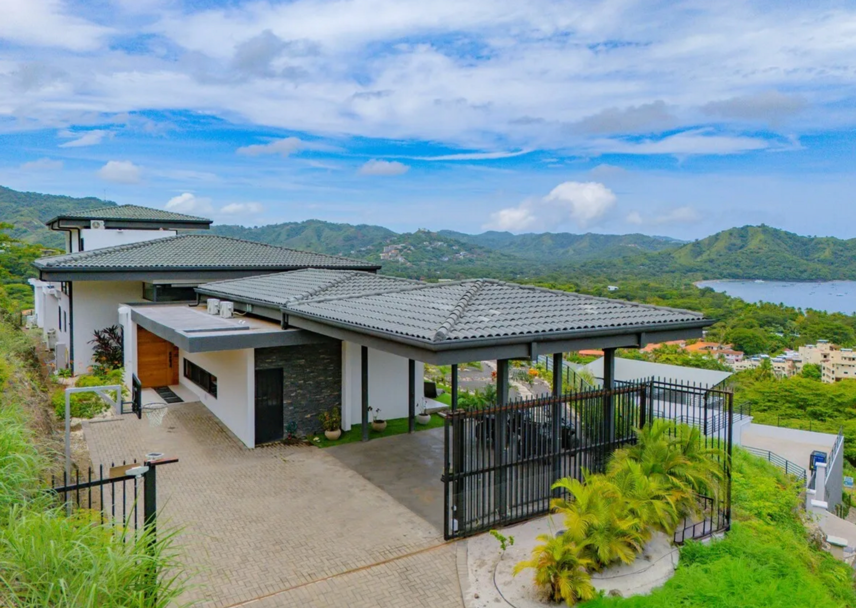 Luxury Residence with Panoramic Ocean Views Casa Siete Cielos — photo 6 of 19