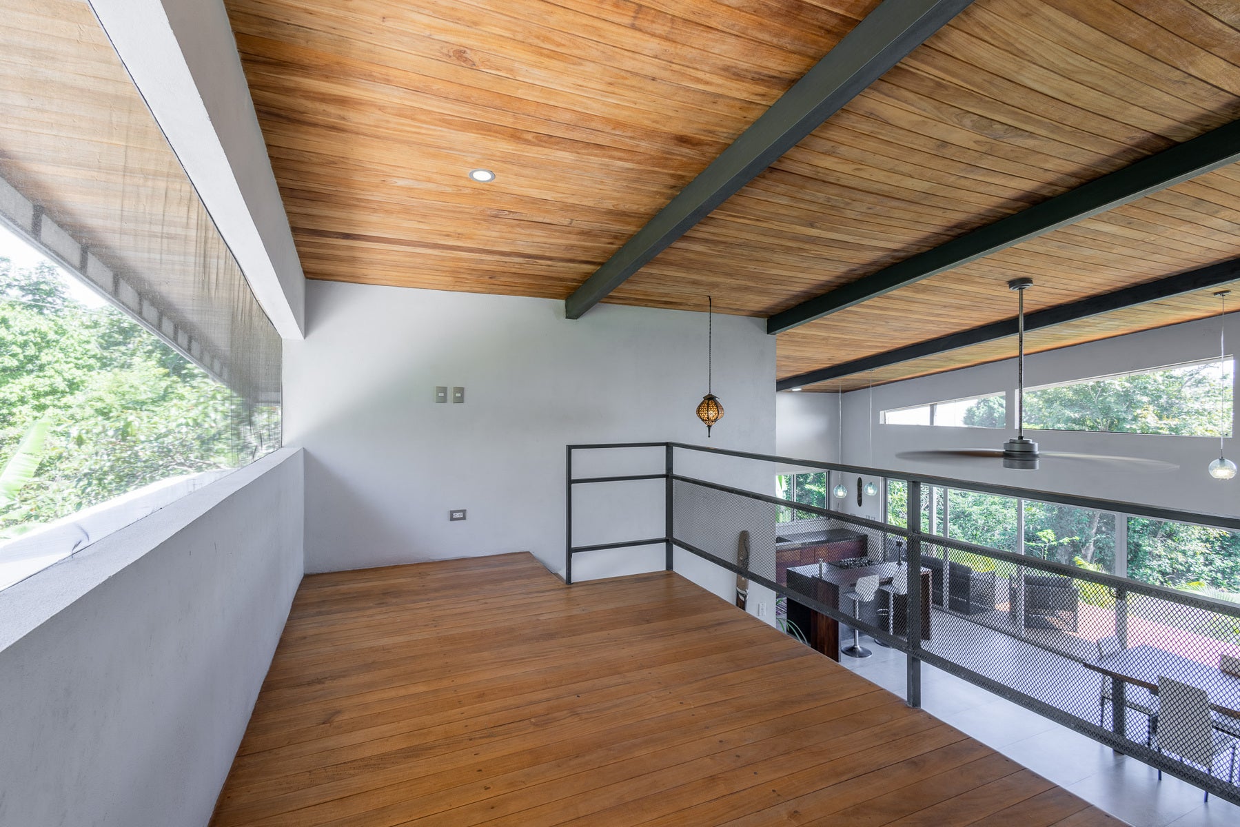 Ocean View 3BR Home — photo 7 of 19