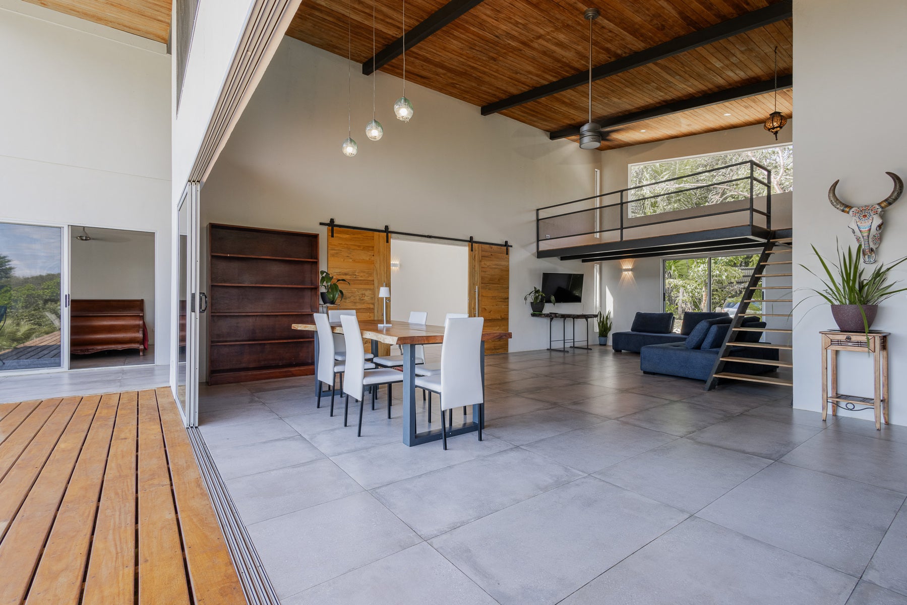 Ocean View 3BR Home — photo 13 of 19