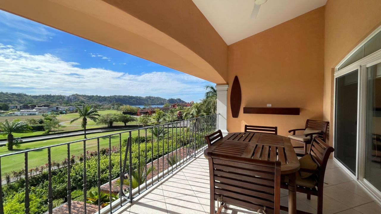 Turnkey Condo in Golf Community — photo 13 of 19