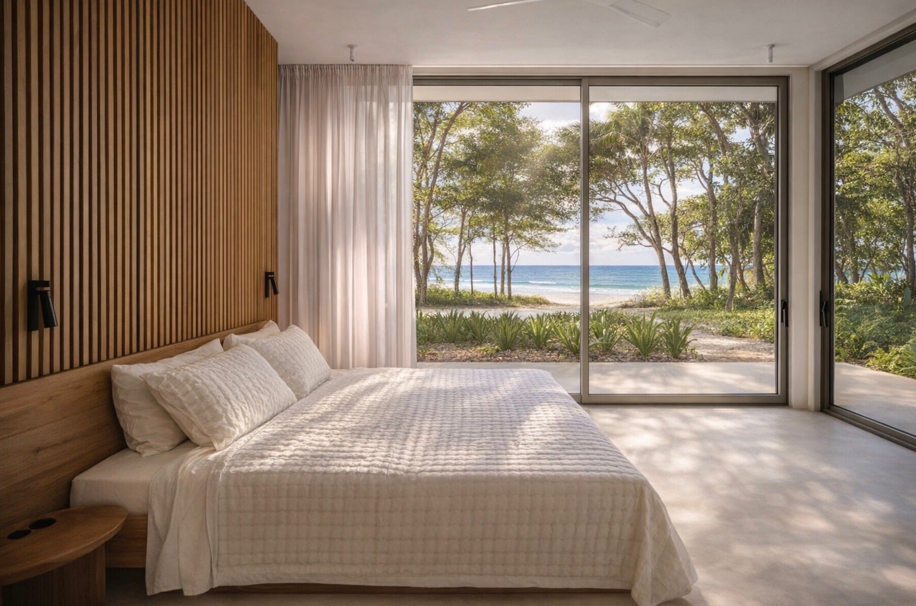 Prime Beachfront Estate — photo 8 of 19