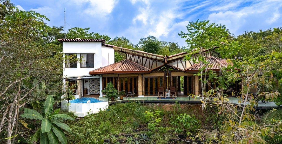 2 Bedroom Bamboo home on 2 hectares — photo 15 of 18