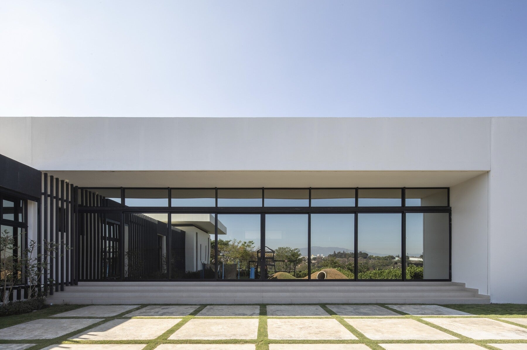 A Masterpiece of Modern Living in Bosques de Doña Rosa — photo 7 of 19