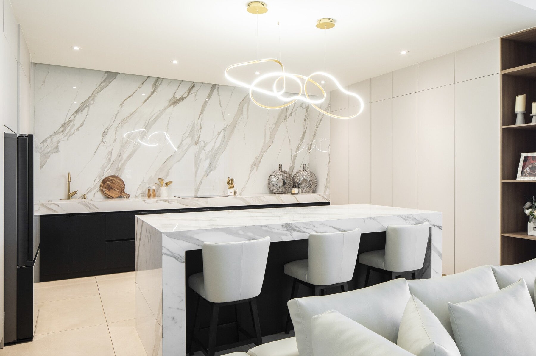 A Masterpiece of Modern Living in Bosques de Doña Rosa — photo 14 of 19